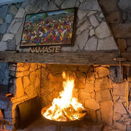 Ajna Bed and Breakfast 3*