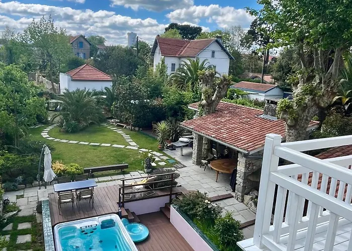 Bed and breakfast Ajna 3*