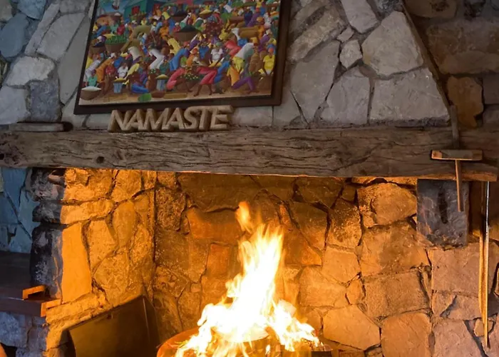 Ajna Bed & Breakfast 3*